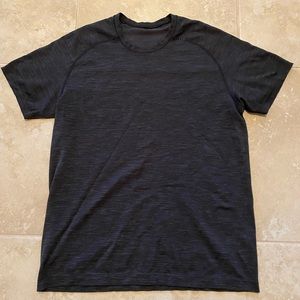 Lululemon Athletic top
